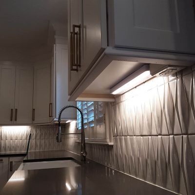 Home kitchen under cabinet task lighting installation in the Atlanta area