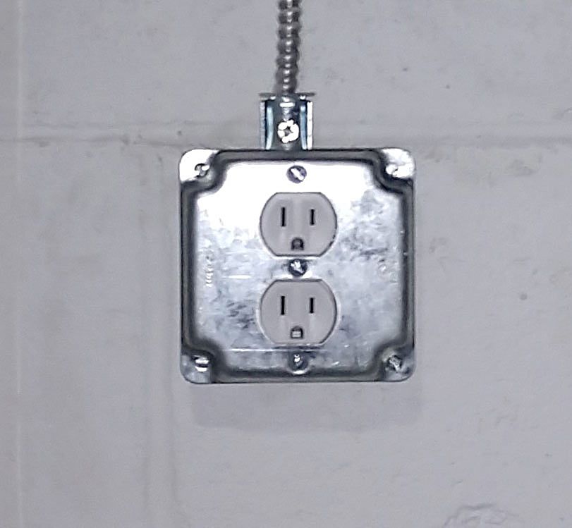 garage-electrical-Outlet